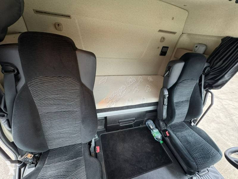 Ensemble routier Mercedes