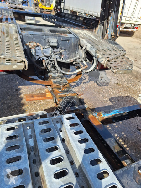 Полуприцеп Lohr RV.2