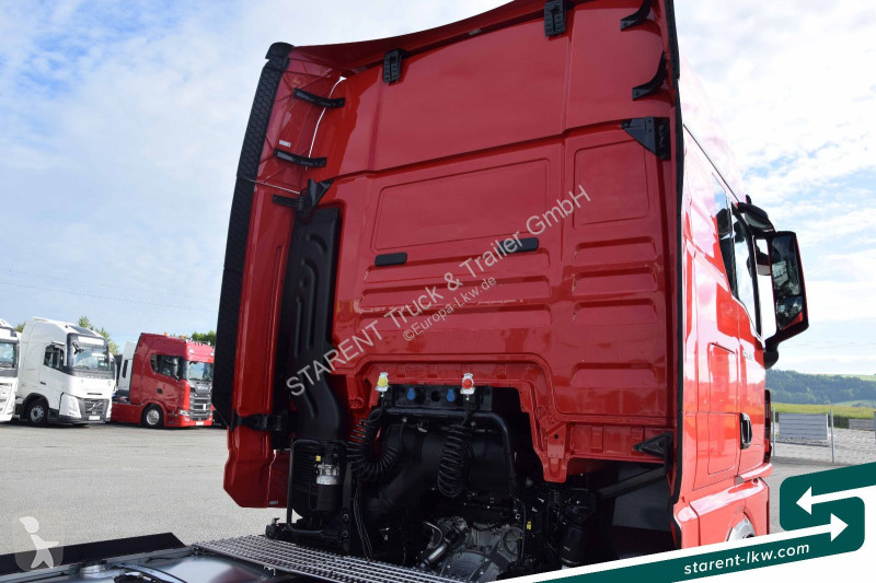 شاحنة مفصلية MAN 18.520 Low Deck D30 Retarder...