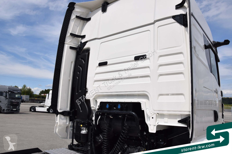 شاحنة مفصلية MAN 18.520 Low Deck Retarder...