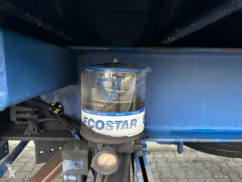 Ledat fordon Krone container chassis 40 voets...