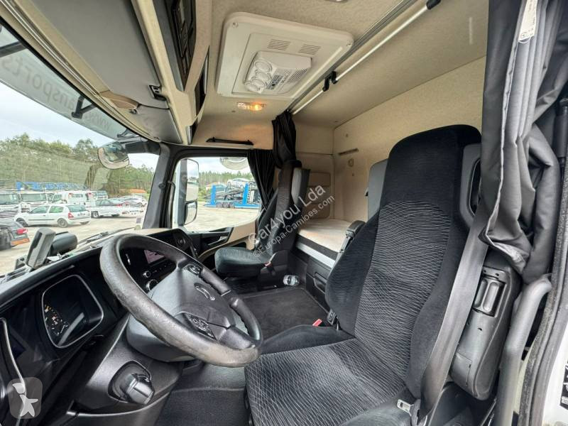 Ensemble routier Mercedes