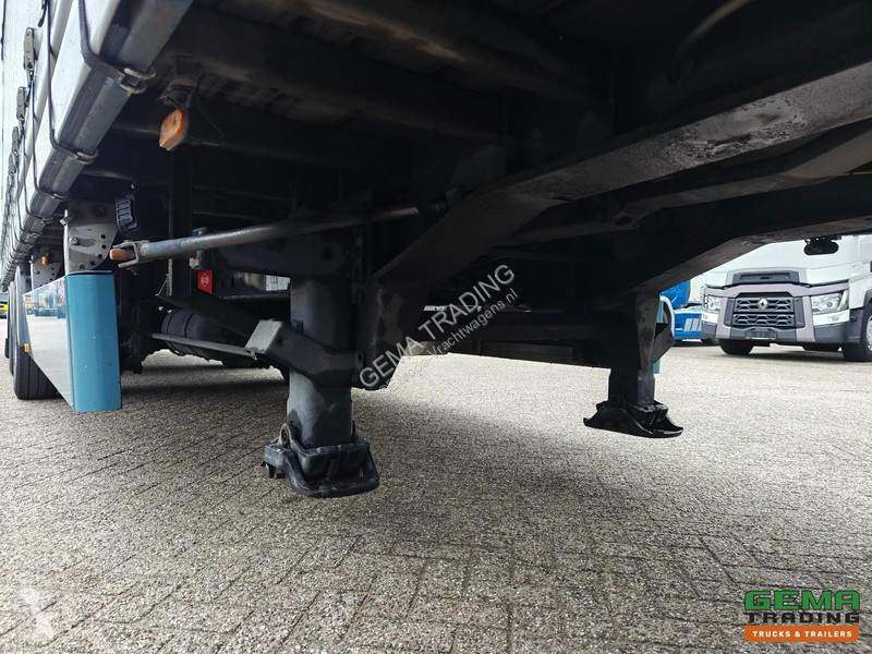 Vrachtwagencombinatie  Trailers TBD.232 12.2m +...