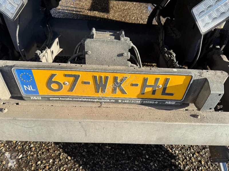 Vrachtwagencombinatie  HWZPAS18 + DHOLLANDIA LIFT