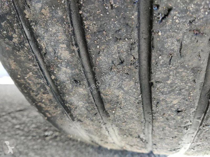 Remorque Fruehauf 3 AXLES - SMB AIR SUSPENSION...