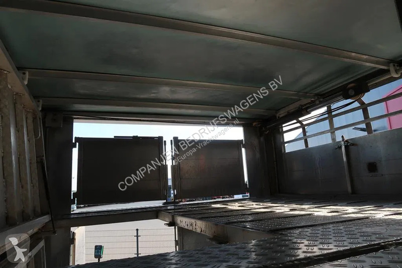 Conjunto rodoviário Cuppers LVA 9-9 AL