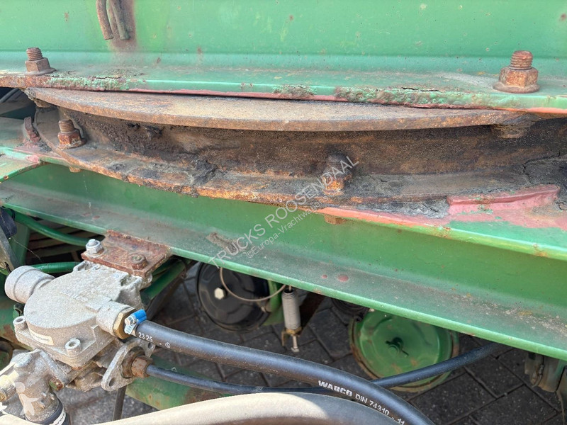 شاحنة مفصلية  ASD-28 + HYDRAULIC RAMPS + MOT...