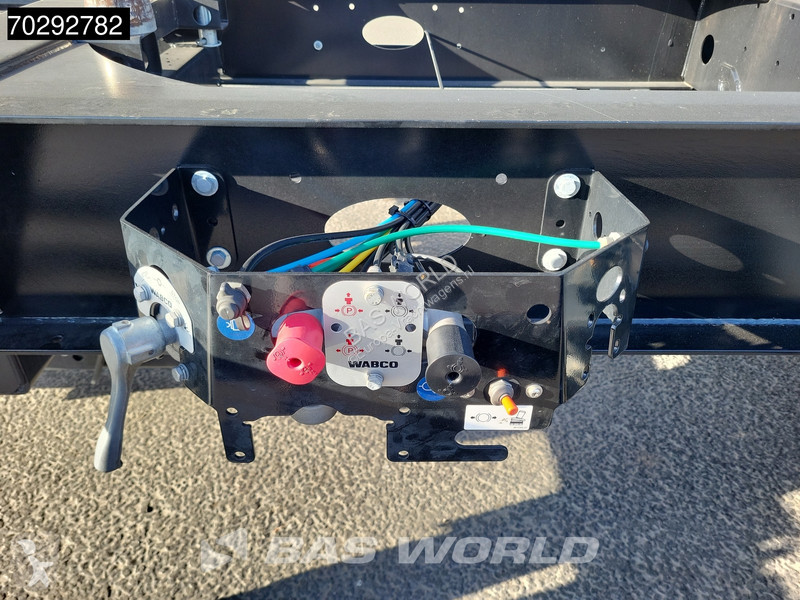 Vrachtwagencombinatie  ZW18 2 axles TUV 01/26