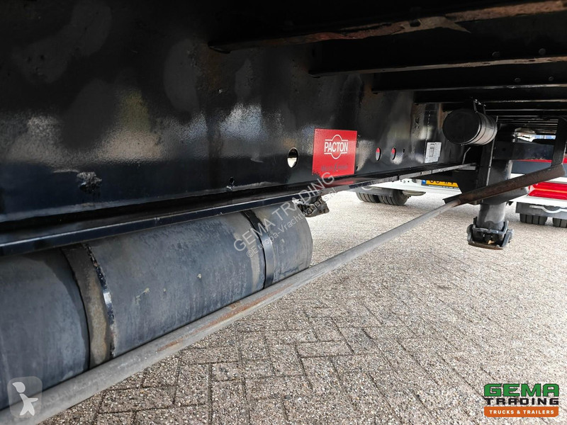 Vrachtwagencombinatie  Trailers TBD.232 12.2m +...