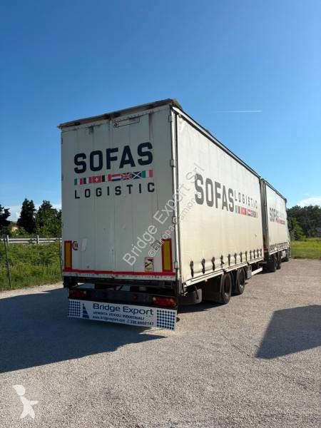 Iveco  semi-trailer truck