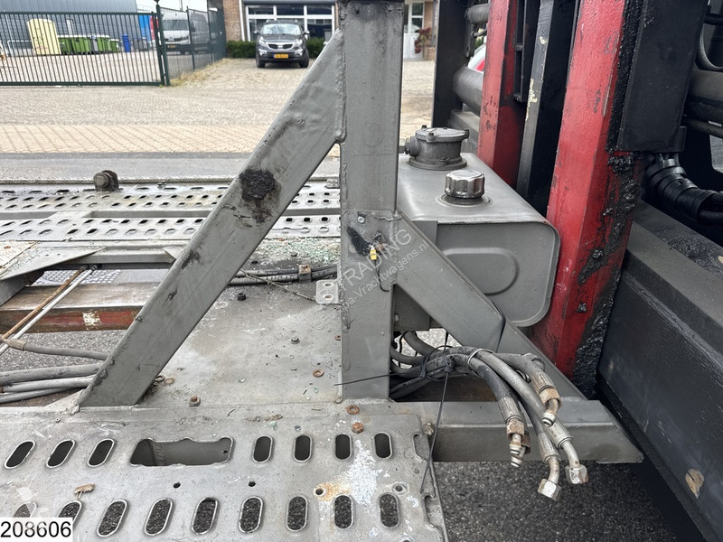 Vrachtwagencombinatie  middenas 2006, trailer +...
