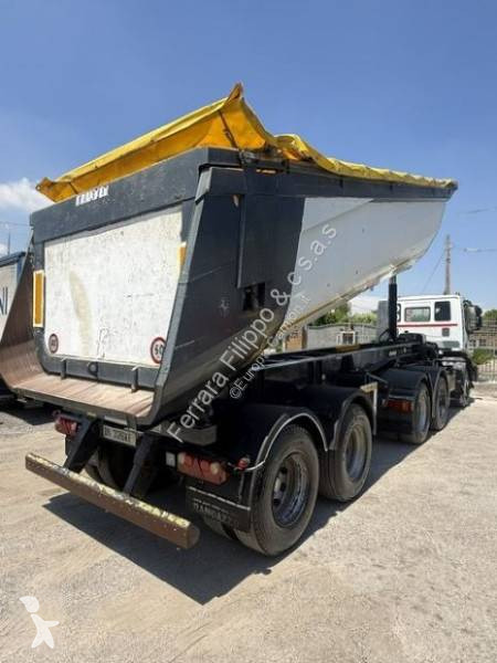 Autoarticolato Iveco