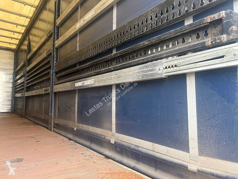 Anhænger  Curtainsider / Planen Anhänger