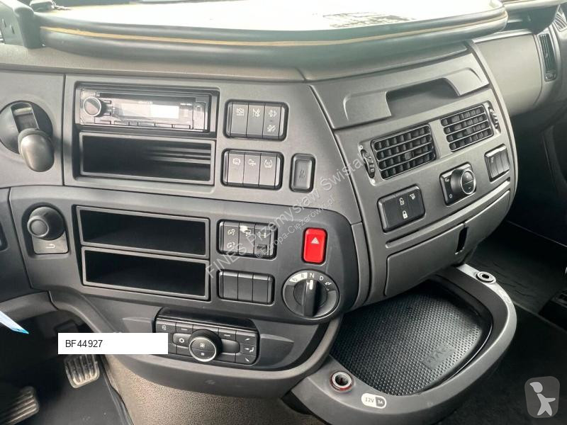 Nyergesvontató DAF XF 106.530 SSC / RETARDER /...