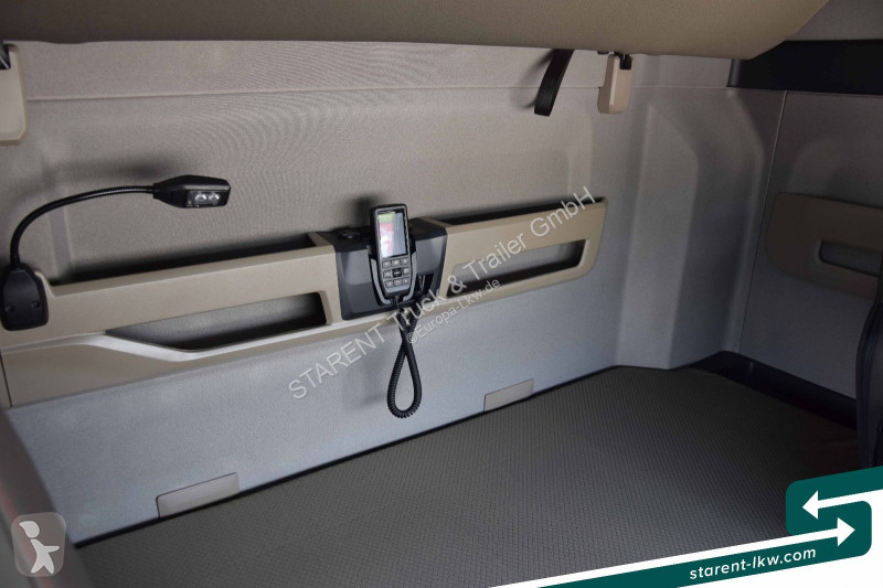 شاحنة مفصلية MAN 18.520 Low Deck D30 Retarder...