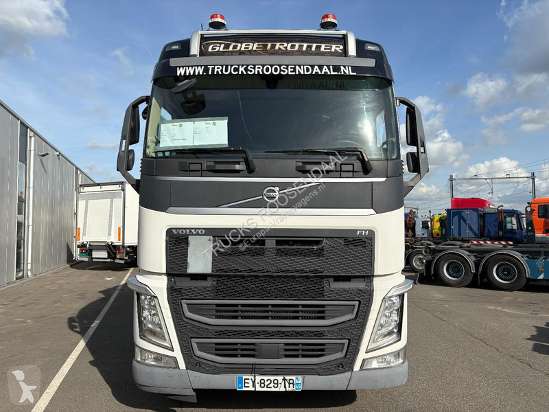 CT28MH + 3 X AXLE + DHOLLANDIA LOADLIFT...
