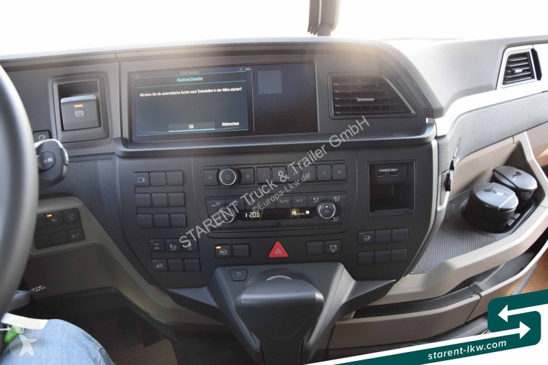 شاحنة مفصلية MAN 18.520 Low Deck D30 Retarder...