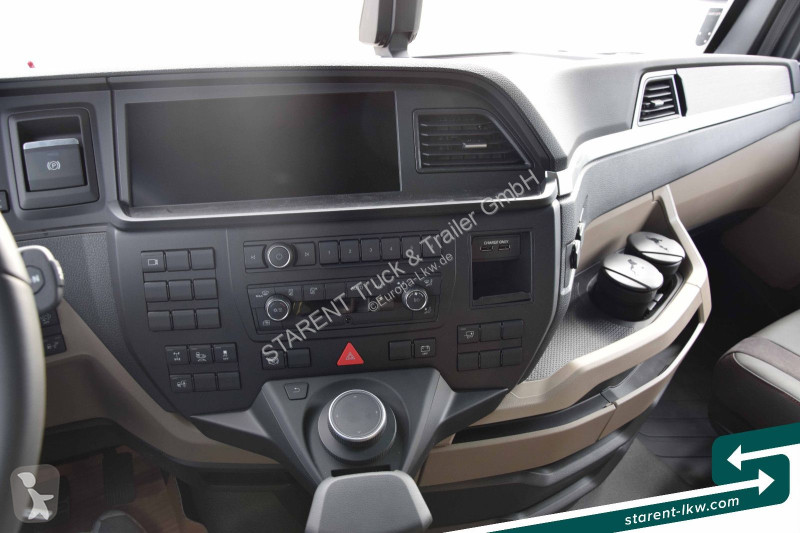 شاحنة مفصلية MAN 18.520 Low Deck D30 Retarder...
