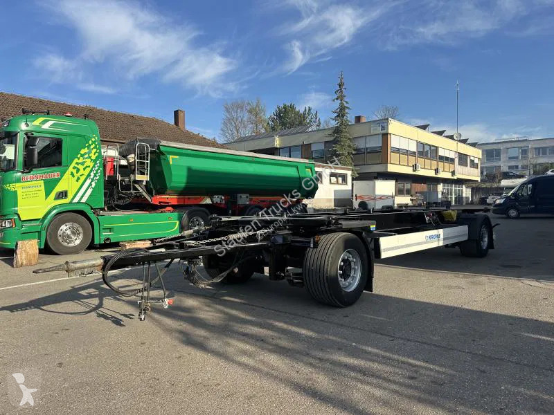 Ledat fordon Krone 10 x Jumbo Lafette deutsche...