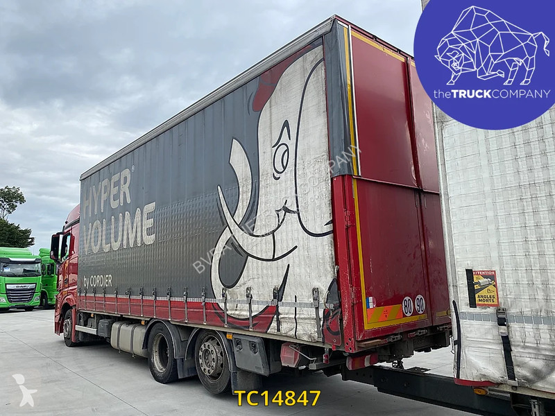 Ledat fordon Fruehauf