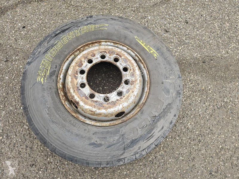 قطع غيار الآليات الثقيلة Bridgestone 9.5 R 17.5...