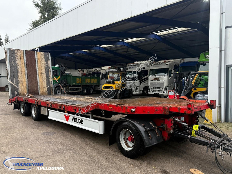 شاحنة مفصلية  SL 28M Leaf sprung, loading ramp,...