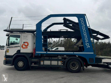 شاحنة مفصلية حاملة سيارات Scania