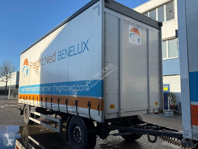 Vrachtwagencombinatie  HWZPAS18 + DHOLLANDIA LIFT