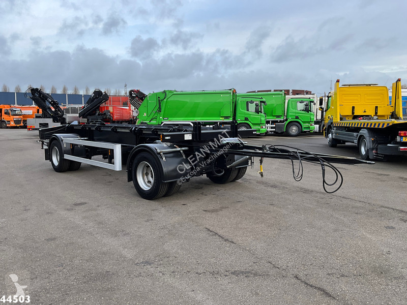 Ensemble routier  2-assige containeraanhangwagen