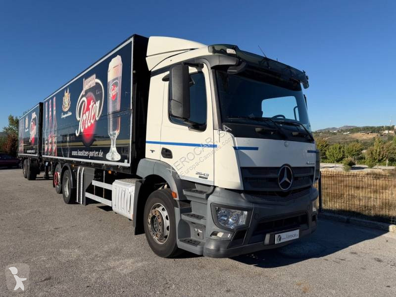 Camión remolque Mercedes 2543