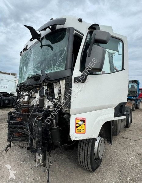 Tahač Renault T460