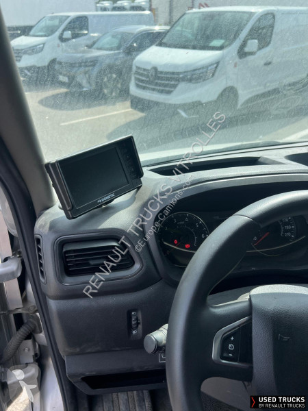 Renault Master semi-trailer truck
