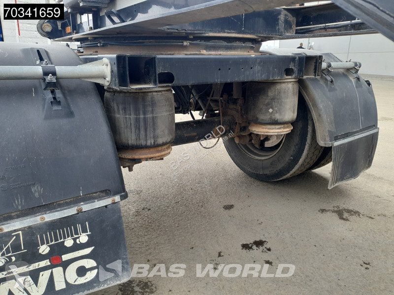 HT A 20 QSTE690 semi-trailer truck