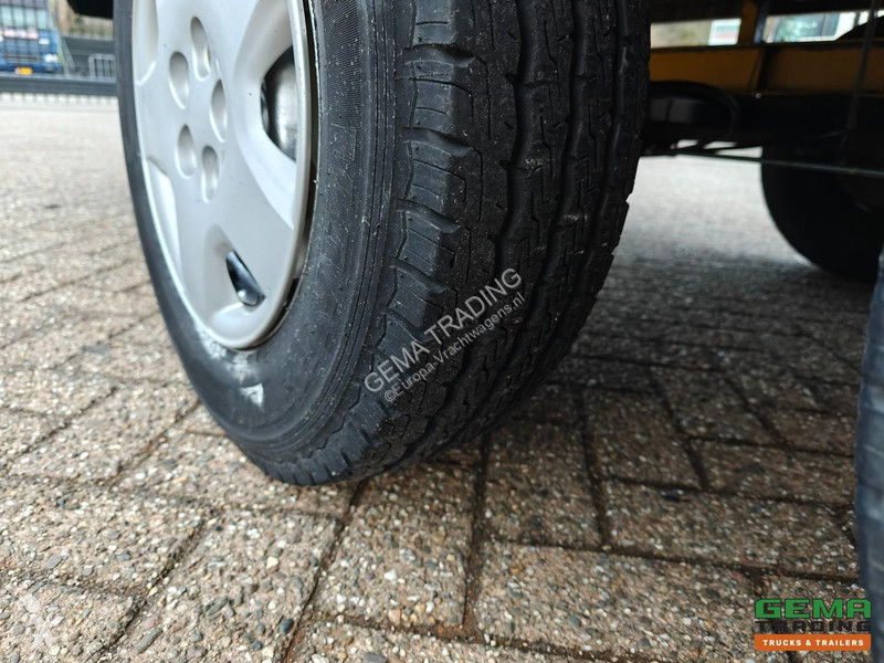 شاحنة مفصلية  R2028 Oprij Aanhanger Car...