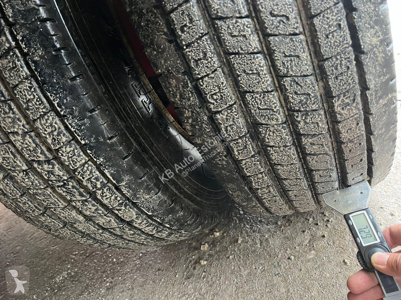 Vrachtwagencombinatie Müller Mitteltal T3...