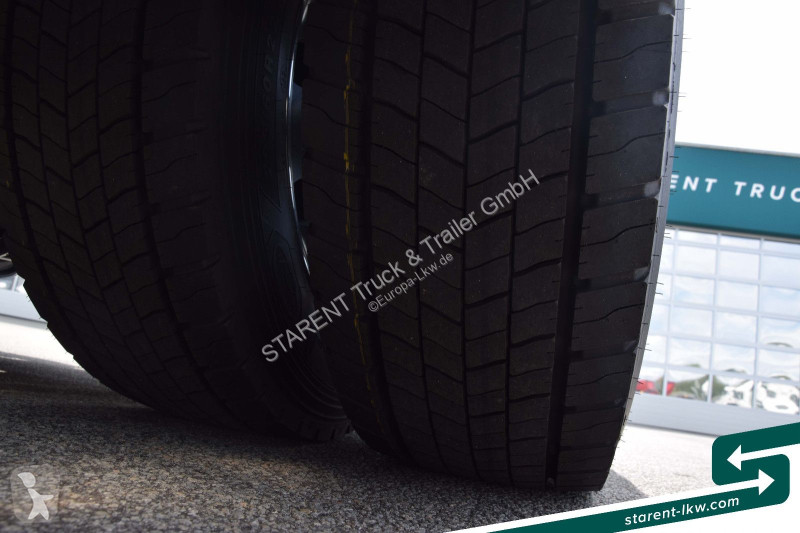 شاحنة مفصلية MAN 18.520 Low Deck Retarder...