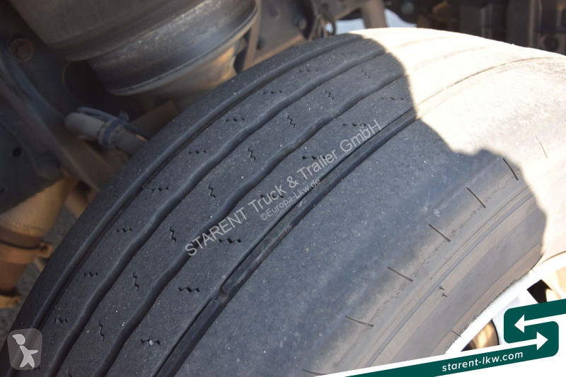 شاحنة مفصلية MAN 18.520 Low Deck Retarder...