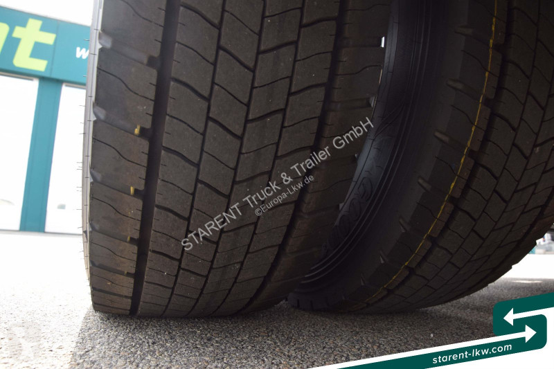 شاحنة مفصلية MAN 18.520 Low Deck Retarder...