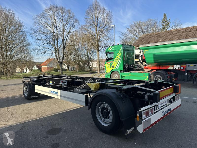 Ledat fordon Krone 10 x Jumbo Lafette deutsche...