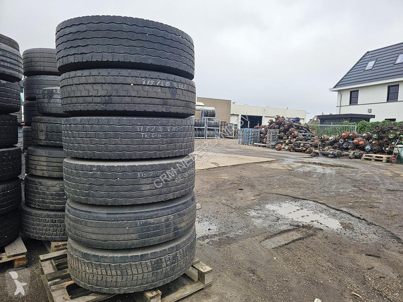 قطع غيار الآليات الثقيلة  315/80 R 22.5