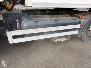 شاحنة مفصلية برّاد أحادي الحرارة Iveco