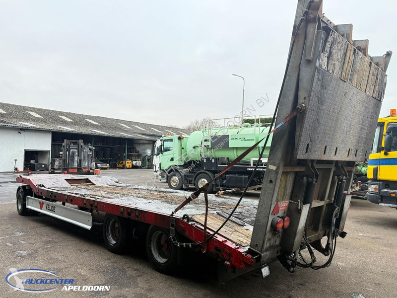 شاحنة مفصلية  SL 28M Leaf sprung, loading ramp,...
