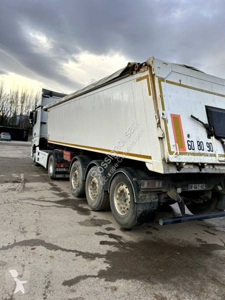 Ensemble routier Mercedes