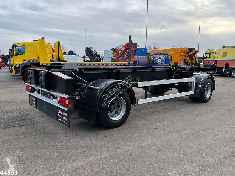 Ensemble routier  2-assige containeraanhangwagen