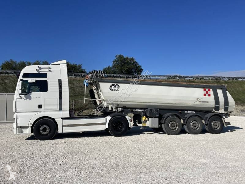 Conjunto rodoviário MAN 18.480