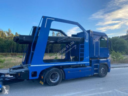 Ensemble routier porte voitures Renault