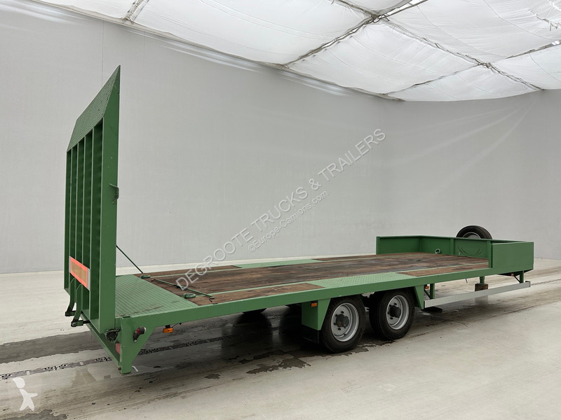 Ledat fordon Thomas Dieplader aanhanger