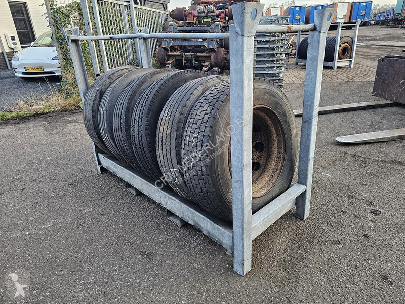Piese camioane  275/70 R 22.5