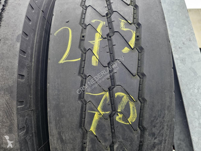 قطع غيار الآليات الثقيلة Michelin 275/70 R 22.5...
