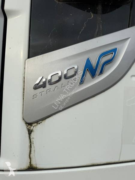 شاحنة مفصلية Iveco